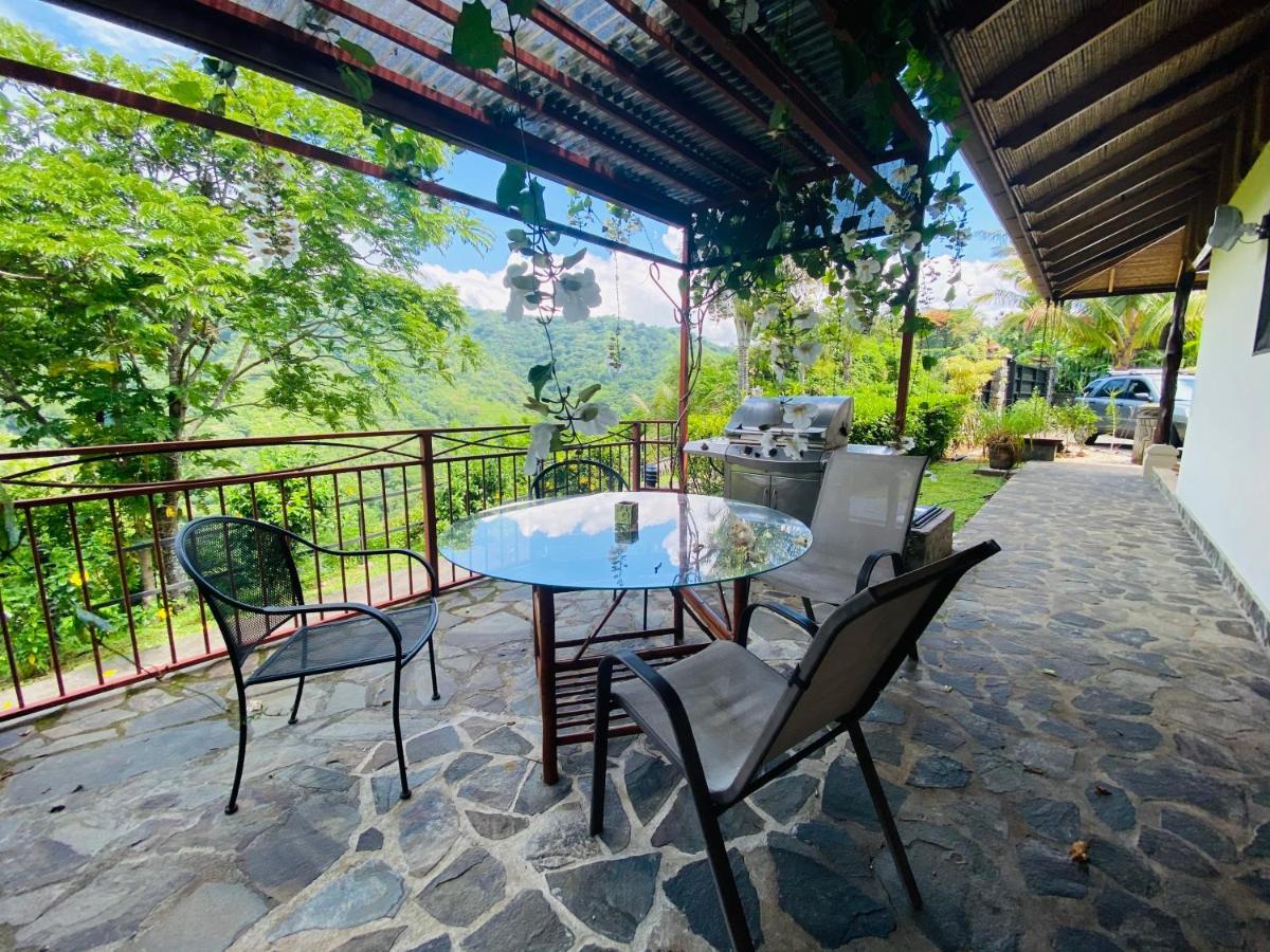 Tropical Balinese Villa Atenas Escobal 외부 사진